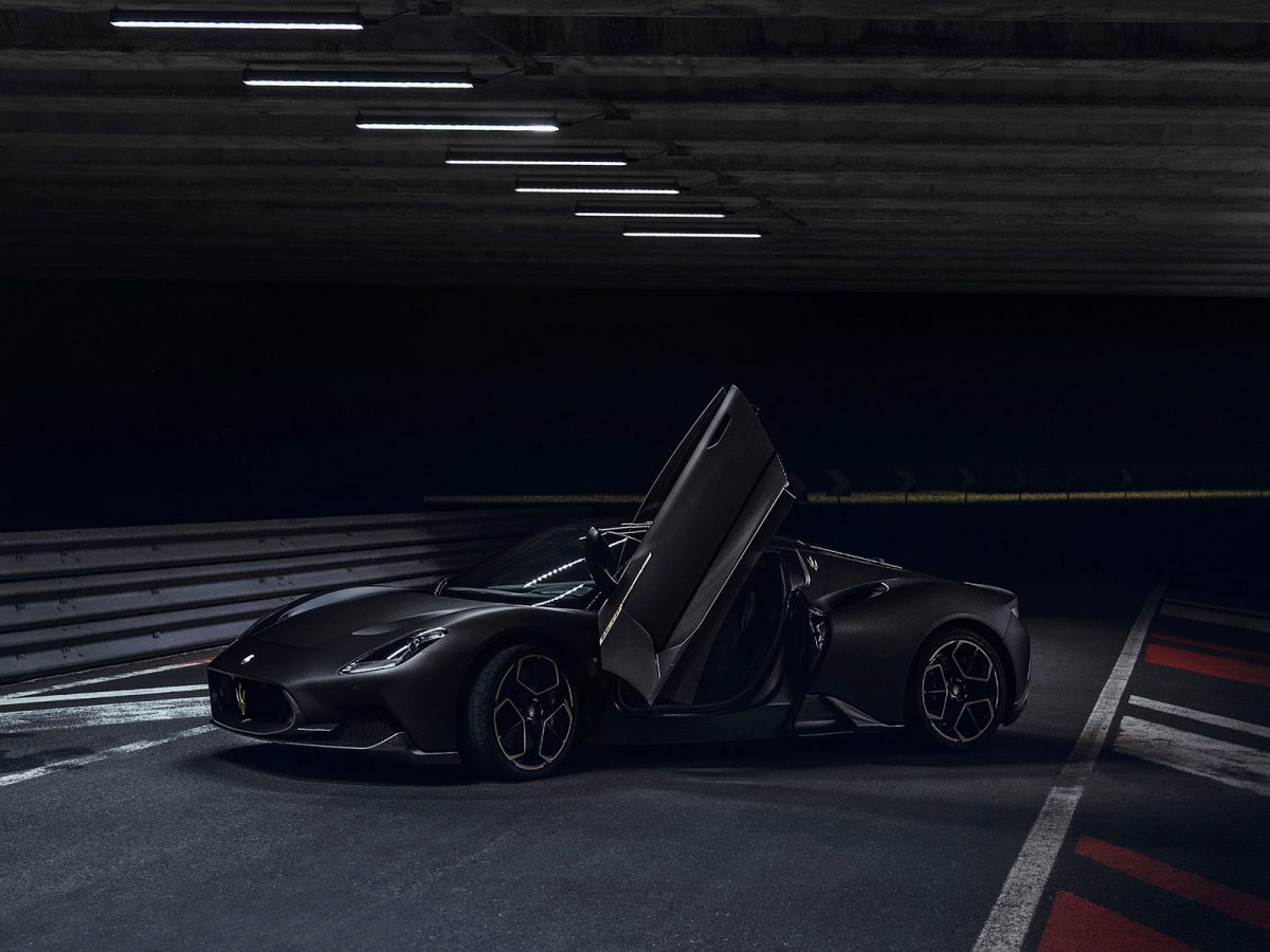 (c) Maserati