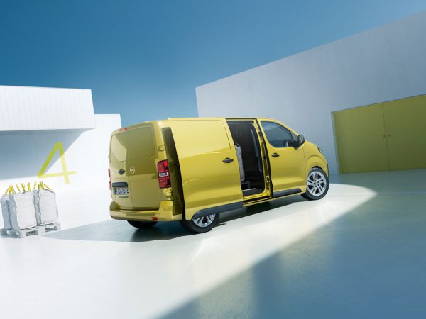(c) Opel