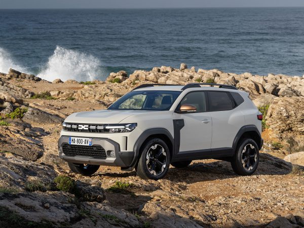 Dacia Duster (c) Renault Communications