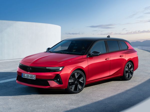 (c) Opel