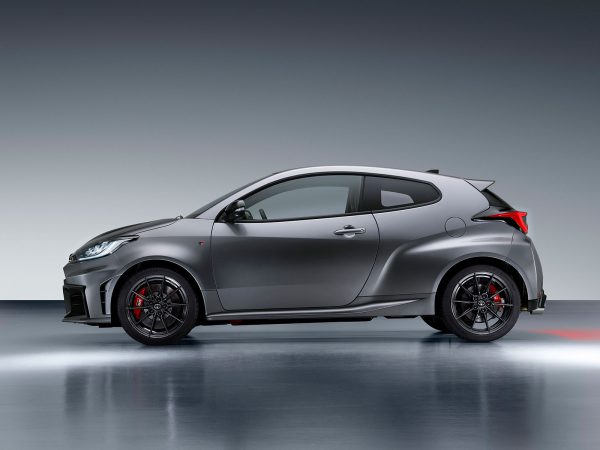 (c) Toyota
