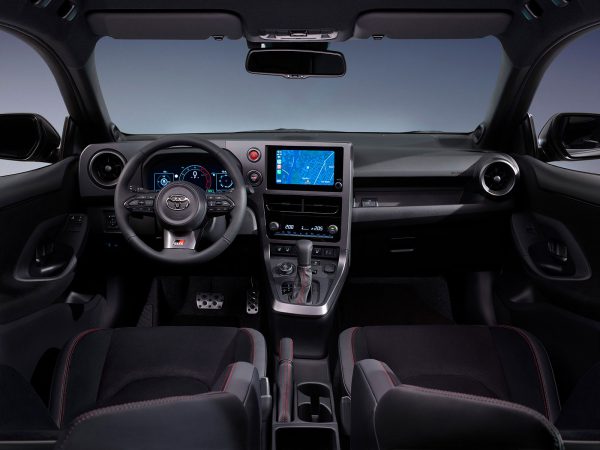 (c) Toyota