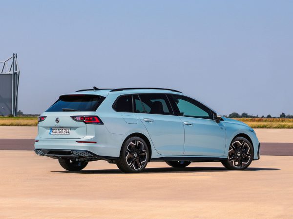 (c) Volkswagen AG