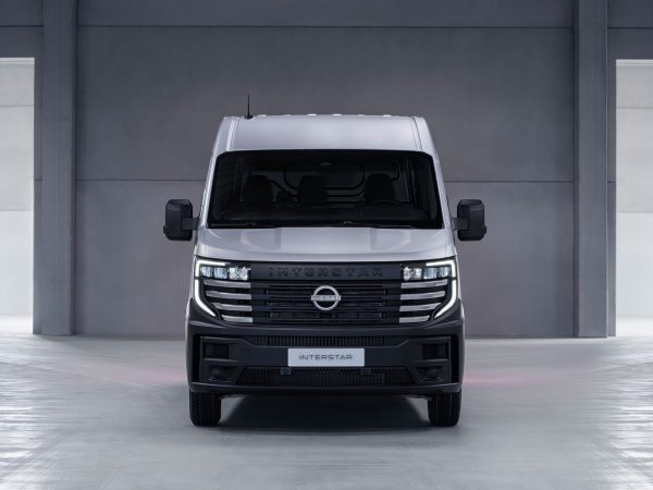 (c) Nissan