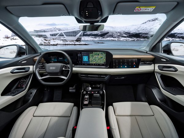 (c) Audi AG