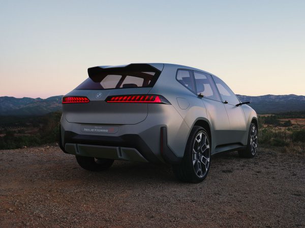 (c) BMW