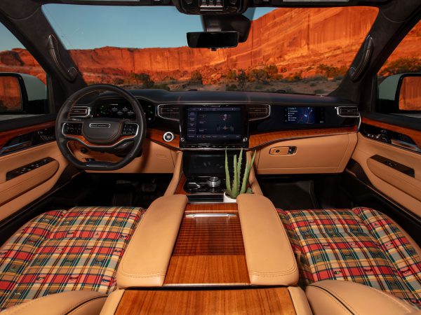 Jeep Vacationeer Concept (c) Jeep
