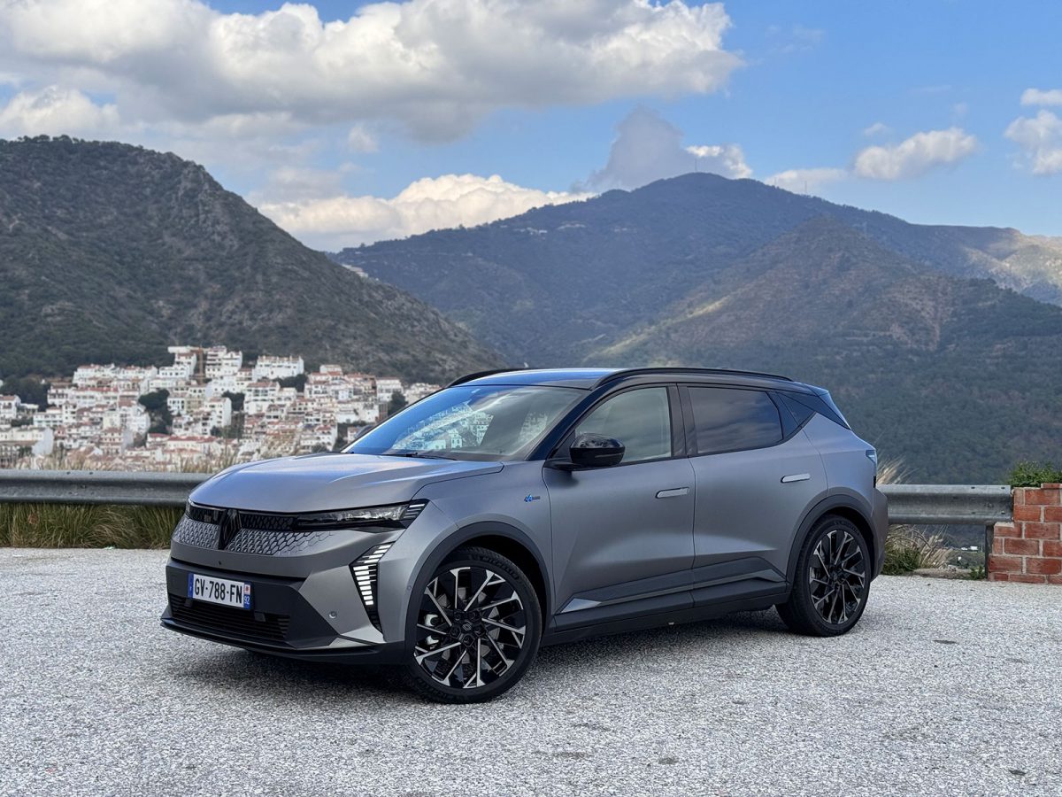 Renault Scenic E-TECH Electric (c) Johannes Ibrahim