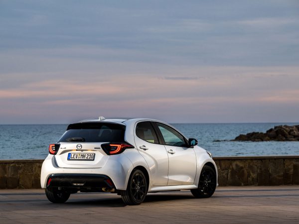 (c) Mazda
