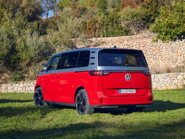 (c) Volkswagen AG