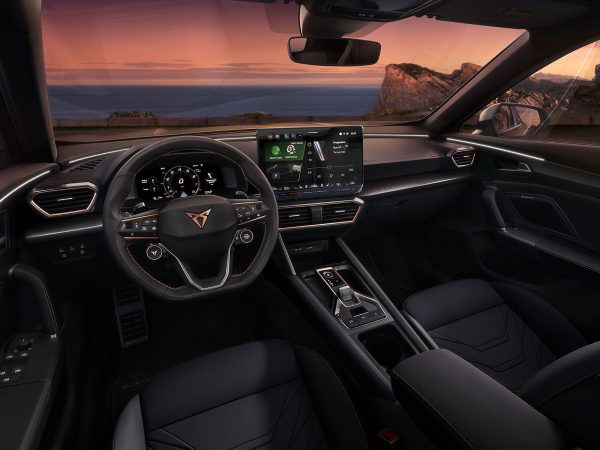 (c) SEAT, S.A.