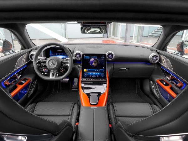(c) Mercedes-Benz Group