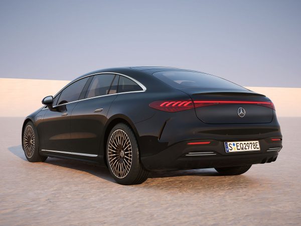 (c) Mercedes-Benz AG
