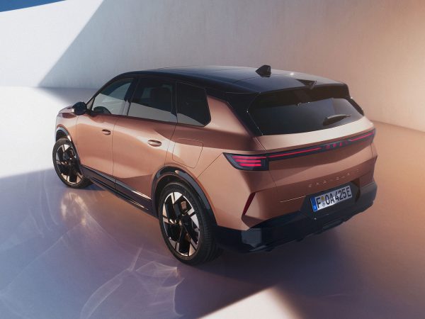 (c) Opel