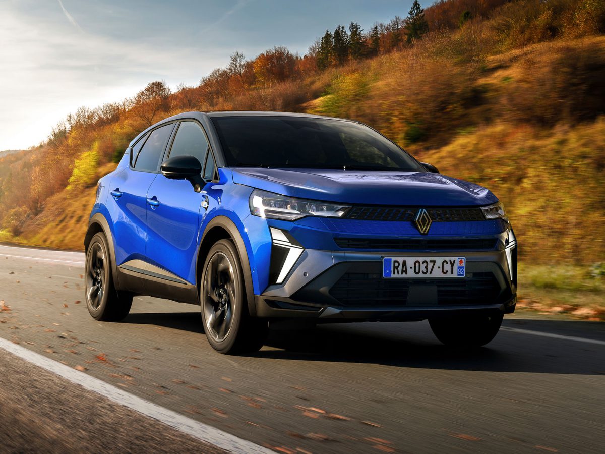 (c) Renault Communications
