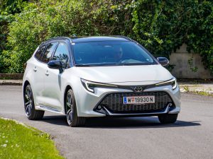 Toyota Corolla TS 2,0 Hybrid GR Sport (c) Dr. Marianne Skarics-Gruber