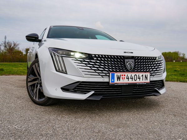Peugeot 508 GT Plug-In Hybrid 225 e-EAT8 (c) Stefan Gruber