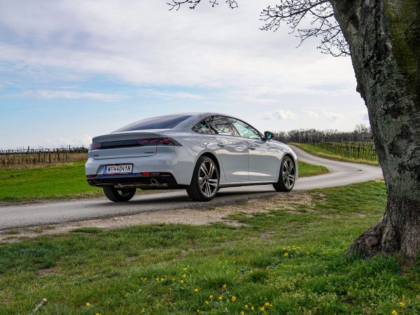 Peugeot 508 GT Plug-In Hybrid 225 e-EAT8 (c) Stefan Gruber