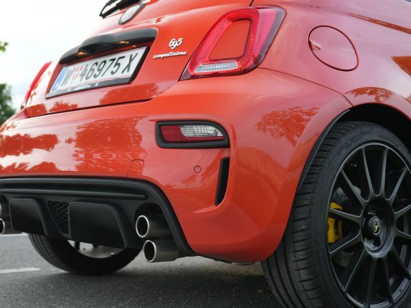 Abarth 695 Competizione (c) Kyrillos Ibrahim