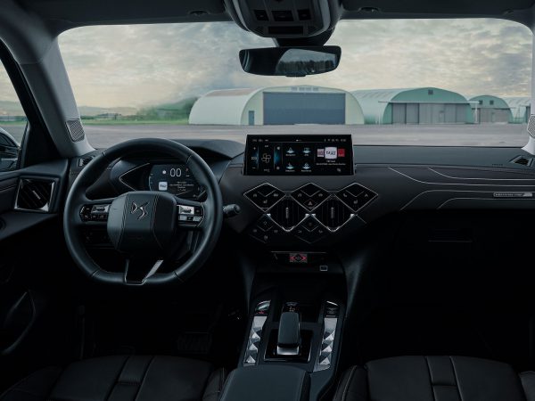 (c) DS Automobiles