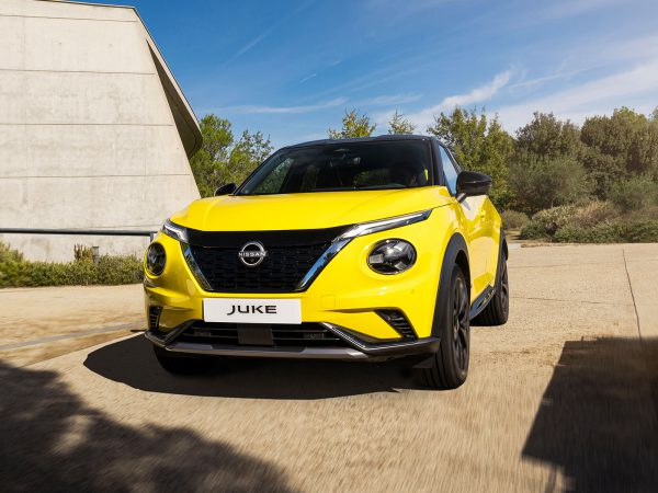 (c) Nissan