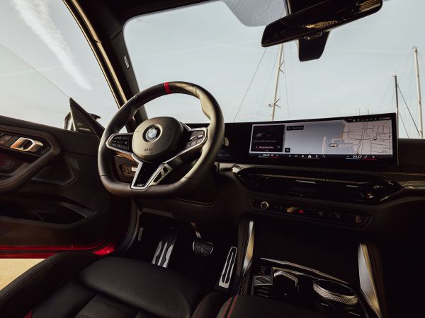 (c) BMW