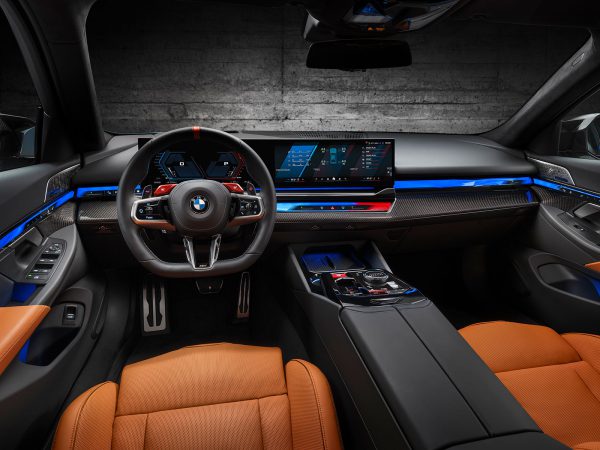 (c) BMW