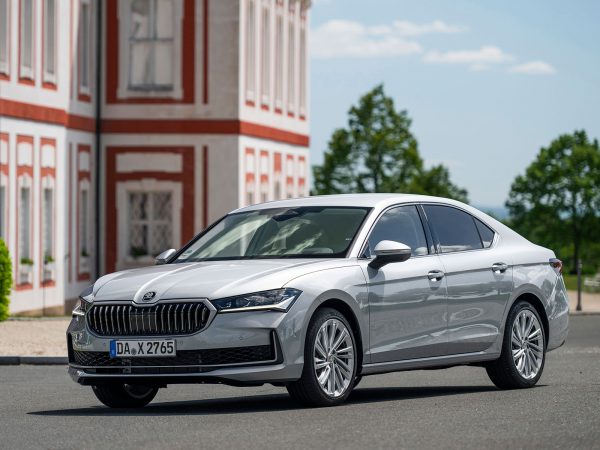 (c) Skoda Auto