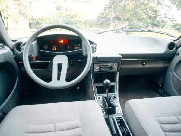 (c) Citroen