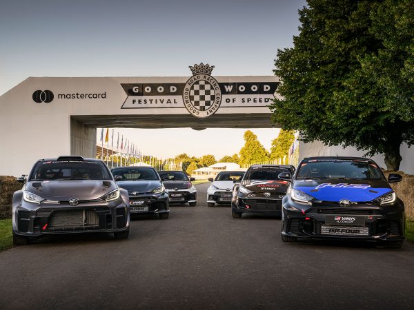 (c) Toyota