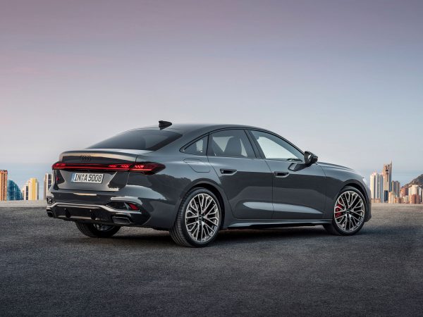 (c) Audi AG