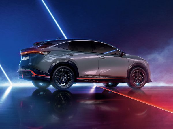 (c) Nissan