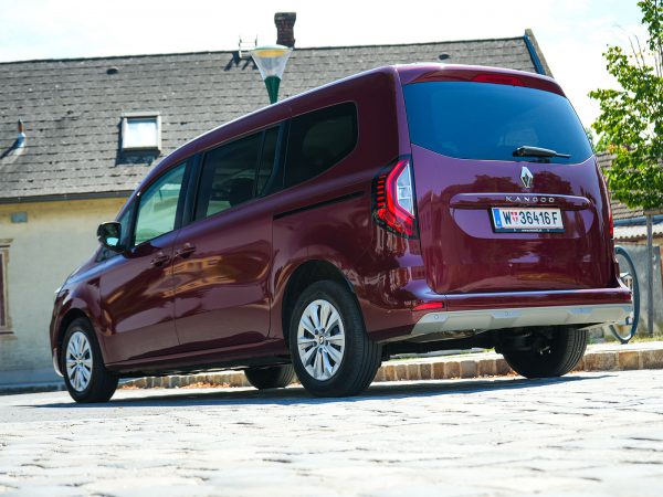 Renault Grand Kangoo Tce 130 EDC (c) Johannes Ibrahim