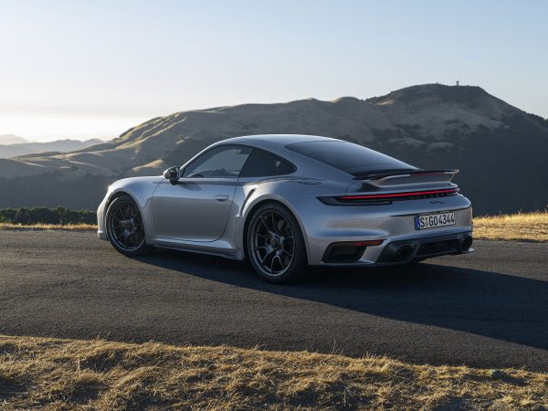 (c) Porsche