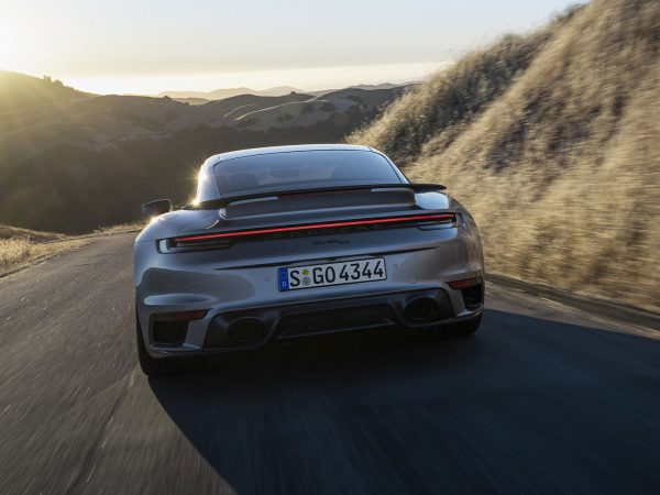 (c) Porsche