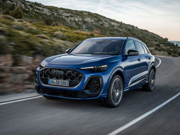 (c) Audi AG
