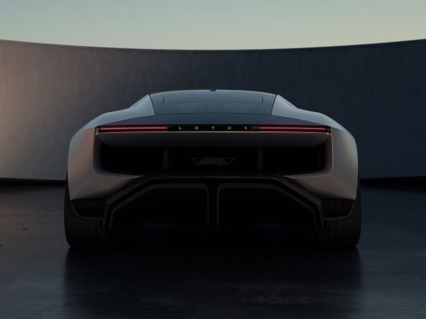 (c) Lotus Cars