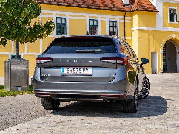 Skoda Superb Combi iV Laurin & Klement (c) Stefan Gruber