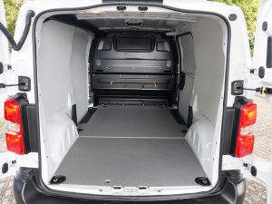 Toyota Proace 2,0 D-4D 144 AT Select (c) Stefan Gruber