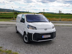 Toyota Proace 2,0 D-4D 144 AT Select (c) Stefan Gruber