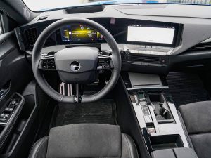 Opel Astra Sports Tourer Plug-in-Hybrid 180 (c) Stefan Gruber