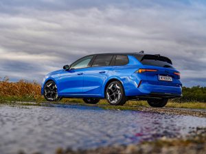 Opel Astra Sports Tourer Plug-in-Hybrid 180 (c) Stefan Gruber