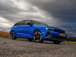 Opel Astra Sports Tourer Plug-in-Hybrid 180 (c) Stefan Gruber