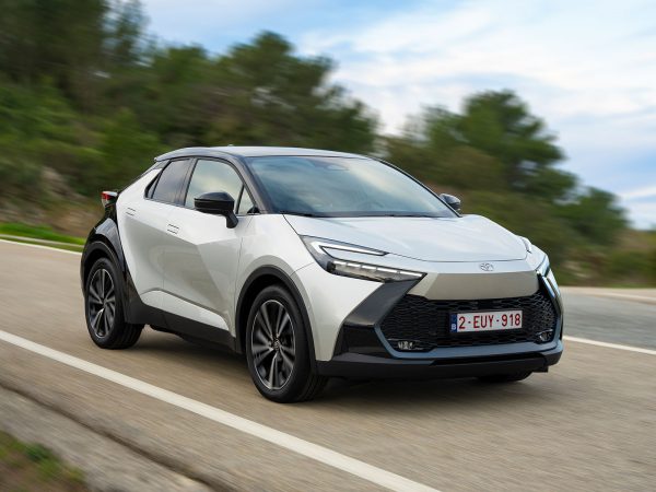 (c) Toyota