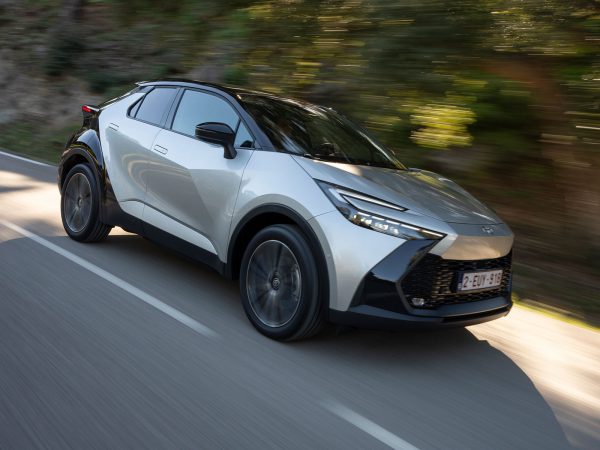 (c) Toyota