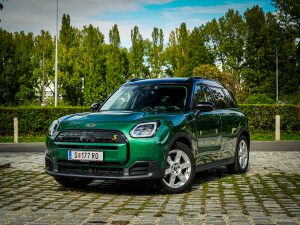 Mini Countryman SE All4 (c) Johannes Ibrahim