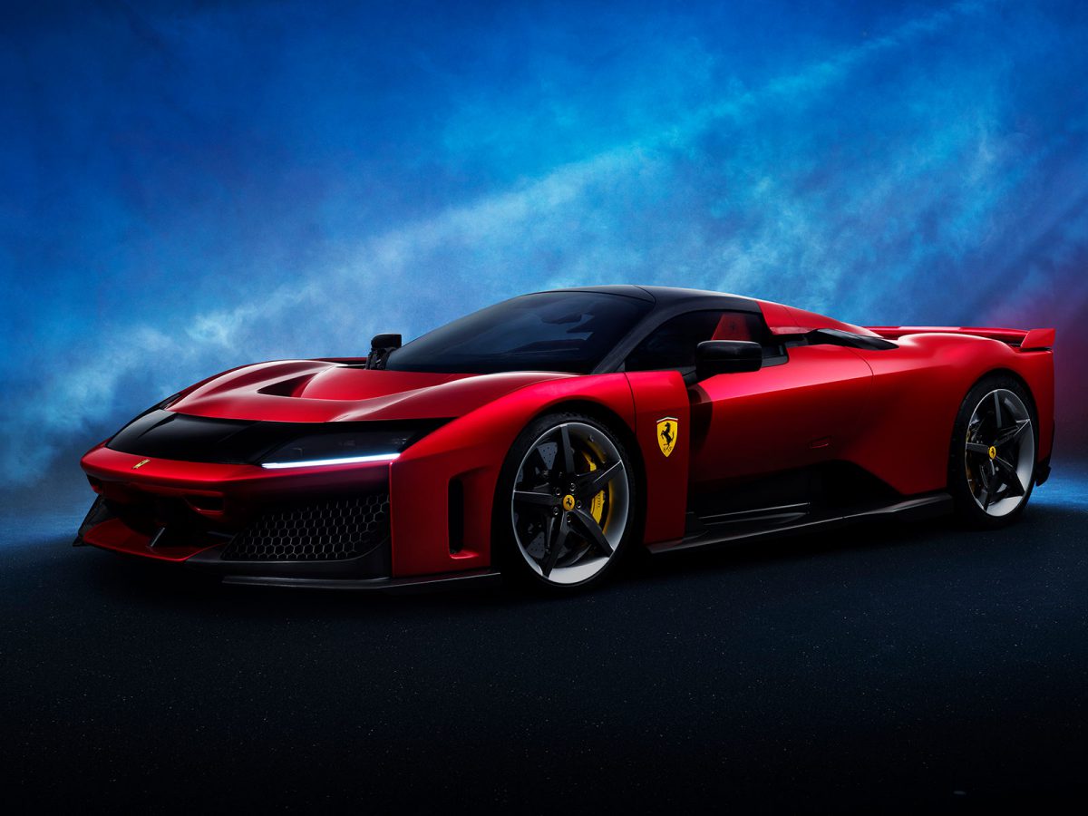 (c) Ferrari