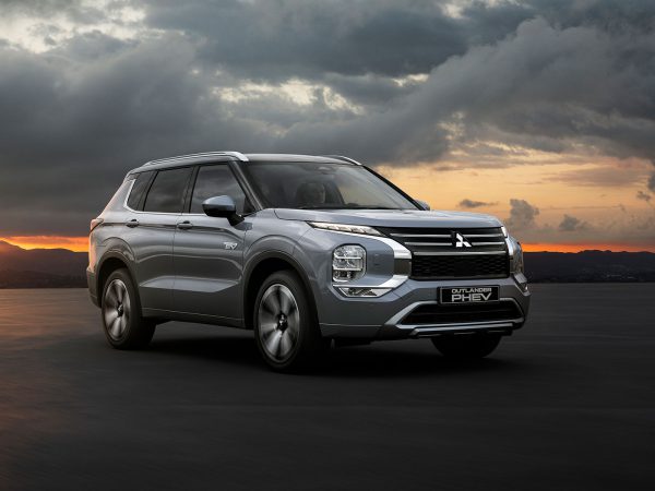 (c) Mitsubishi Motors Europe