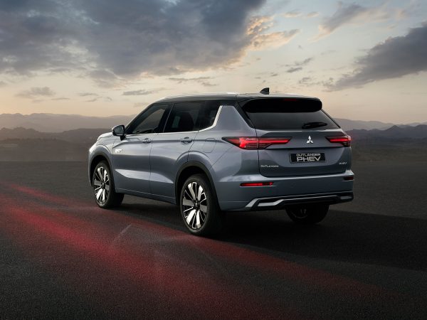 (c) Mitsubishi Motors Europe