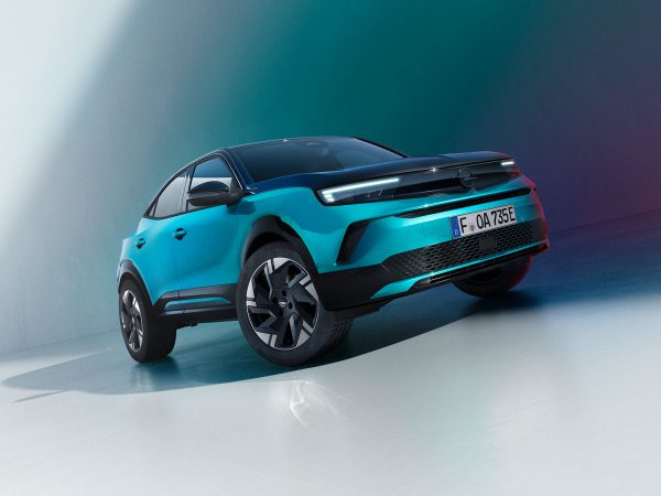 (c) Opel